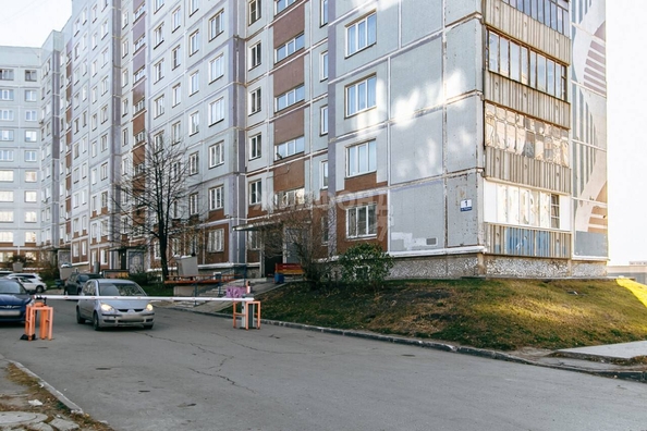 
   Продам 3-комнатную, 62.4 м², Родники ул, 1

. Фото 26.