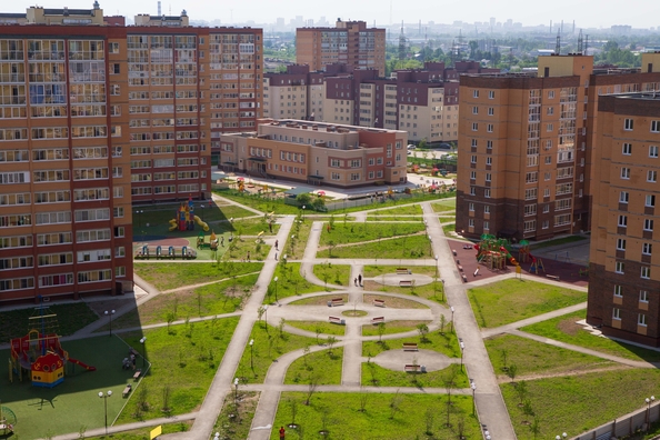 
   Продам 1-комнатную, 42.44 м², Юности ул, 9

. Фото 2.