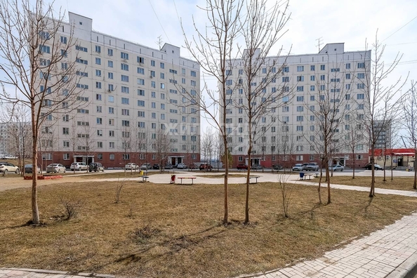 
   Продам 1-комнатную, 42.5 м², Татьяны Снежиной ул, 43

. Фото 12.