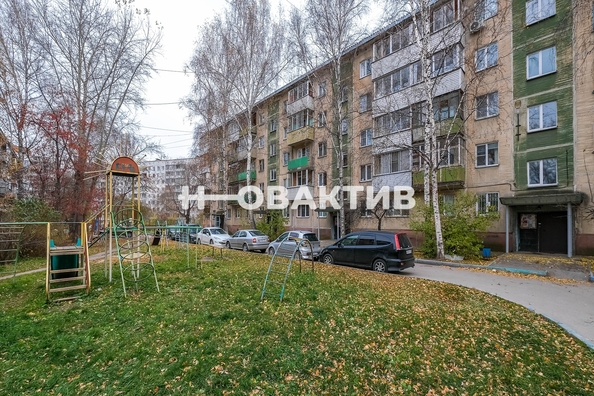 
   Продам 1-комнатную, 30.5 м², Рельсовая ул, 8/1

. Фото 23.