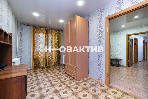 
   Продам 4-комнатную, 72.1 м², Каунасская ул, 7

. Фото 7.