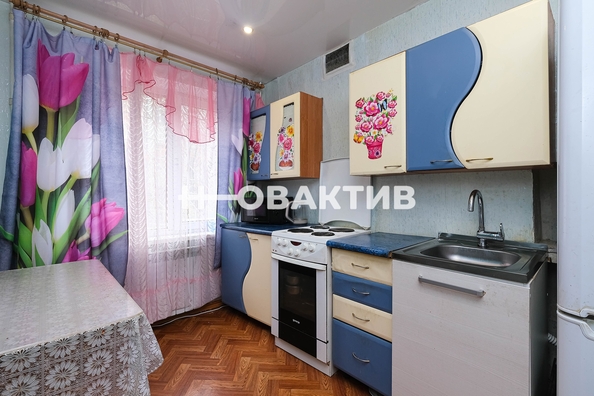 
   Продам 4-комнатную, 72.1 м², Каунасская ул, 7

. Фото 4.