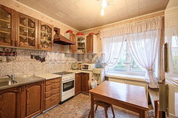 
   Продам 3-комнатную, 87.4 м², Революции ул, 28

. Фото 7.
