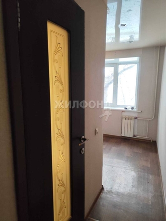 
   Продам 1-комнатную, 28.3 м², Сухарная ул, 68

. Фото 11.