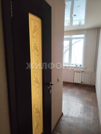 
   Продам 1-комнатную, 28.3 м², Сухарная ул, 68

. Фото 9.