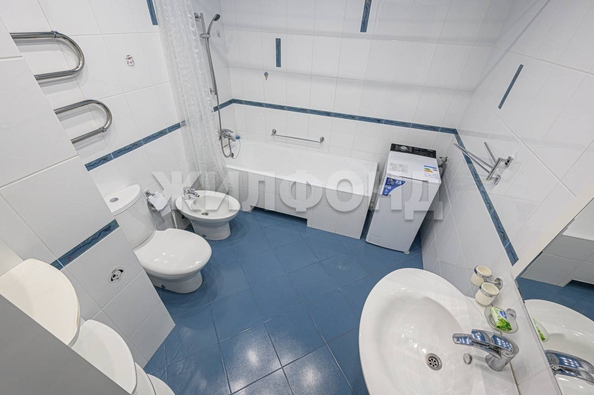 
   Продам 2-комнатную, 79.9 м², Дачная ул, 21/5

. Фото 12.
