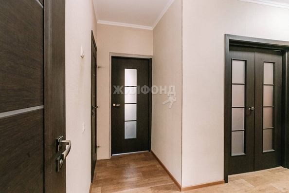 
   Продам 3-комнатную, 62.1 м², Новая Заря ул, 11

. Фото 11.