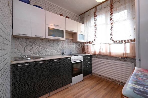 
   Продам 1-комнатную, 28.7 м², Водозабор ул, 6

. Фото 15.