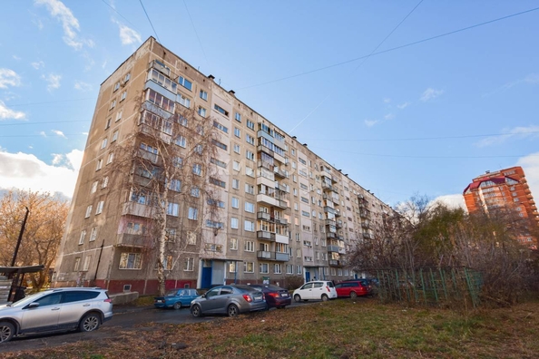 
   Продам 2-комнатную, 47.7 м², Линейная ул, 33/3

. Фото 26.