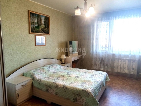 
   Продам 3-комнатную, 74.1 м², Лазурная ул, 2

. Фото 8.