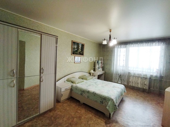 
   Продам 3-комнатную, 74.1 м², Лазурная ул, 2

. Фото 20.