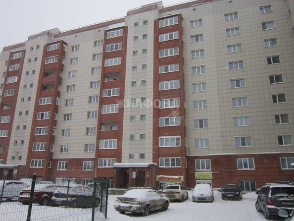 
   Продам 3-комнатную, 95.6 м², Калинина ул, 20

. Фото 6.