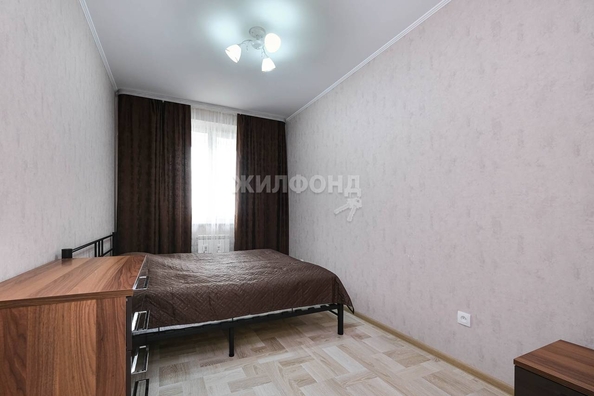 
   Продам 3-комнатную, 92.8 м², Блюхера ул, 71б

. Фото 10.