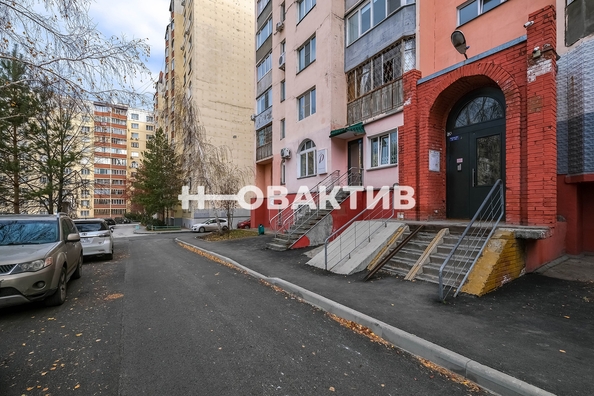 
   Продам 4-комнатную, 154 м², Горский мкр, 42

. Фото 24.