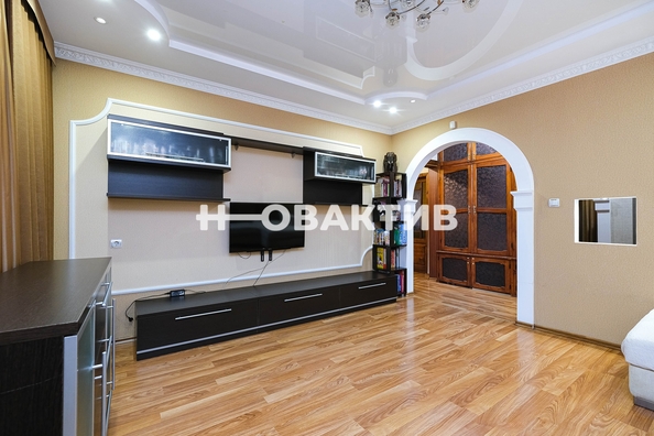 
   Продам 2-комнатную, 53.1 м², Федосеева ул, 3

. Фото 17.