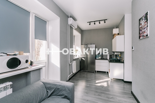 
   Продам 1-комнатную, 32.3 м², Республиканская ул, 3А

. Фото 2.