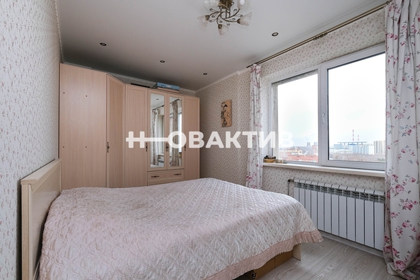 
   Продам 3-комнатную, 79.3 м², Вилюйская ул, 15

. Фото 3.