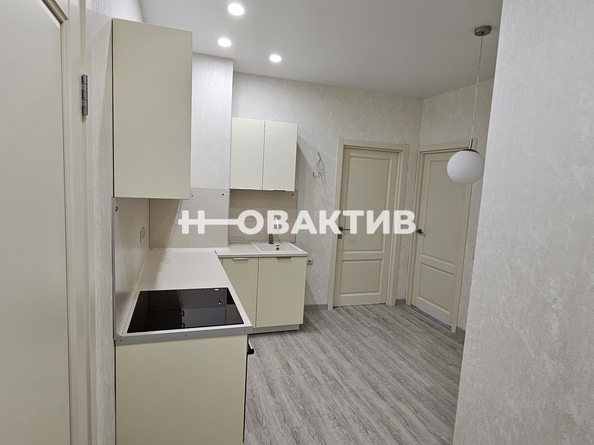 
   Продам 2-комнатную, 42.8 м², Обогатительная ул, 9

. Фото 7.