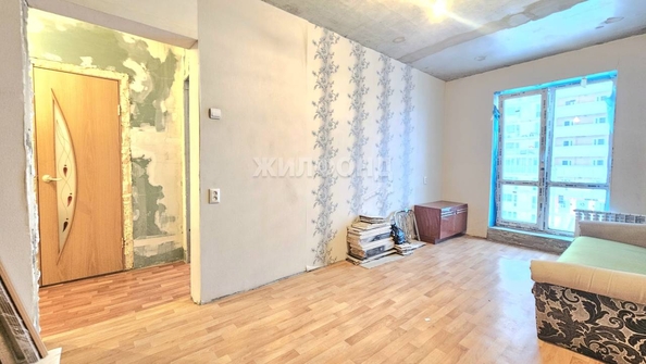 
   Продам 1-комнатную, 39.9 м², Николая Сотникова ул, 11/1

. Фото 4.