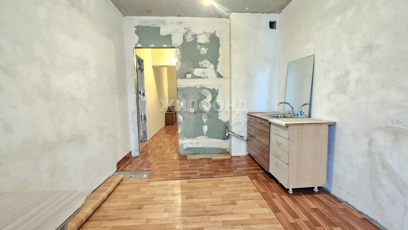 
   Продам 1-комнатную, 39.9 м², Николая Сотникова ул, 11/1

. Фото 9.