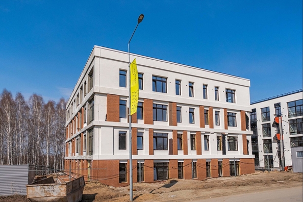 
   Продам 3-комнатную, 79 м², Тесла ул, 20

. Фото 5.