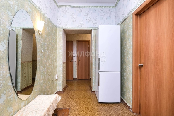 
   Продам 2-комнатную, 58.2 м², Бурденко ул, 25

. Фото 10.