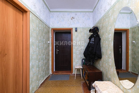 
   Продам 2-комнатную, 58.2 м², Бурденко ул, 25

. Фото 11.