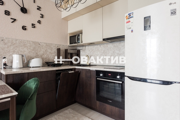 
   Продам 2-комнатную, 37.3 м², Дунаевского ул, 14

. Фото 8.