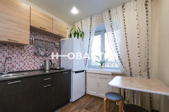 
   Продам 1-комнатную, 29.4 м², Гоголя ул, 225/2

. Фото 1.