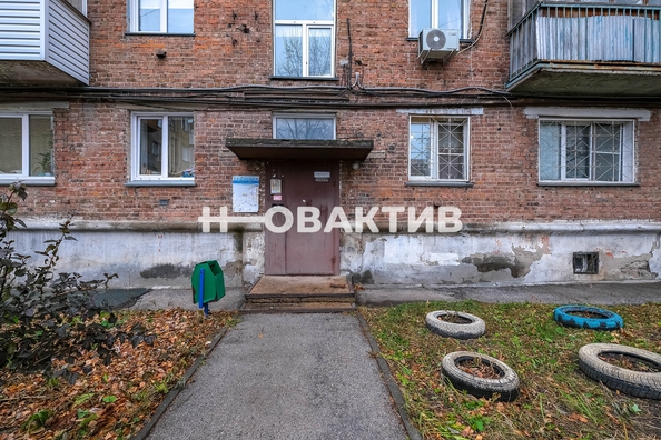 
   Продам 1-комнатную, 30.8 м², Бориса Богаткова ул, 194

. Фото 19.