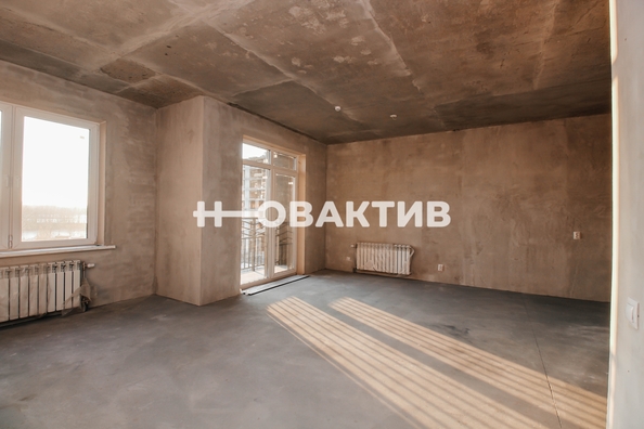 
   Продам 2-комнатную, 42.8 м², 2-я Обская ул, 156/2

. Фото 21.