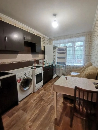 
  Сдам в аренду 1-комнатную квартиру, 35 м², Новосибирск

. Фото 1.