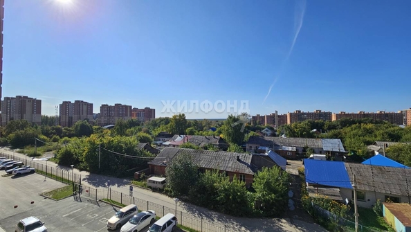 
   Продам 3-комнатную, 72 м², Кубовая ул, 53

. Фото 1.