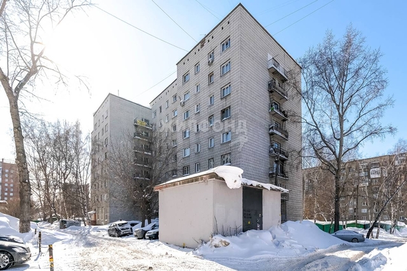 
   Продам секционку, 18 м², Державина ул, 59

. Фото 9.