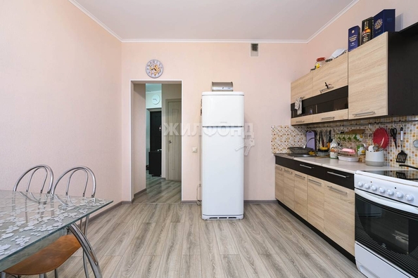 
   Продам 2-комнатную, 63.3 м², Залесского ул, 8/1

. Фото 22.