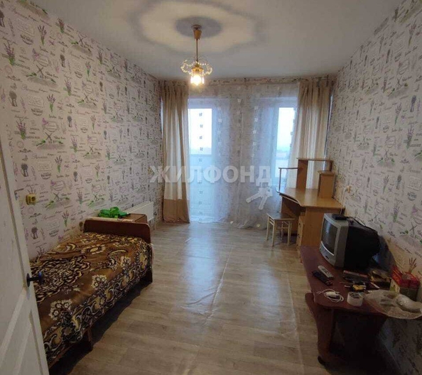 
   Продам 3-комнатную, 76.9 м², Выборная ул, 99/4

. Фото 2.