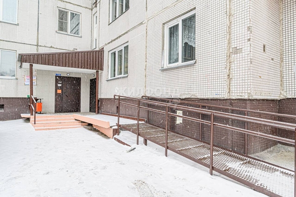 
   Продам 3-комнатную, 64.6 м², 9-й Гвардейской Дивизии ул, 1

. Фото 31.