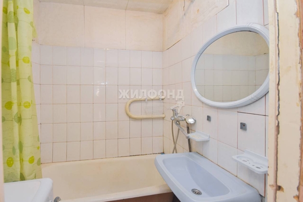 
   Продам 3-комнатную, 60.8 м², Кропоткина ул, 136

. Фото 19.