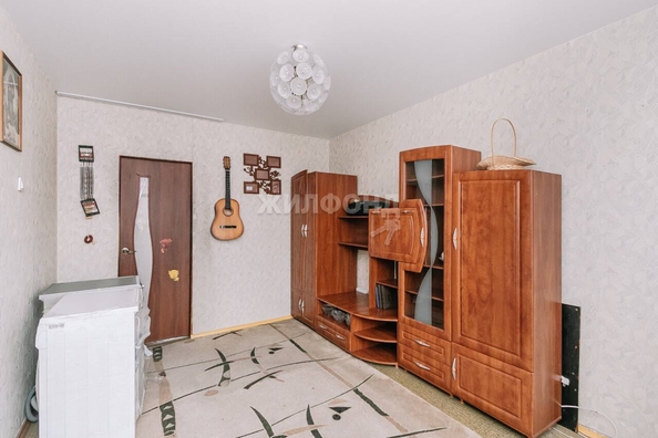 
   Продам 3-комнатную, 60.3 м², Зорге ул, 233

. Фото 6.