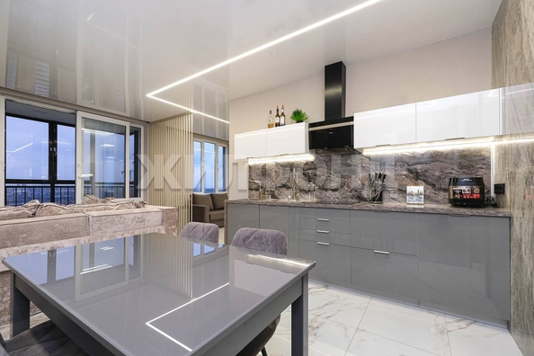 
   Продам 4-комнатную, 102.8 м², Урманова ул, 7

. Фото 9.