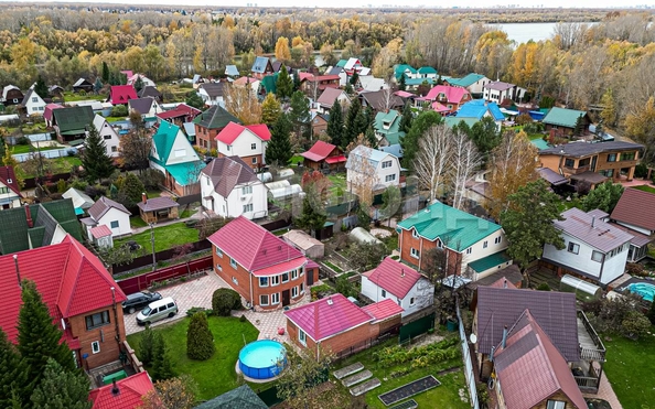 
   Продам дом, 153.2 м², Новосибирск

. Фото 3.