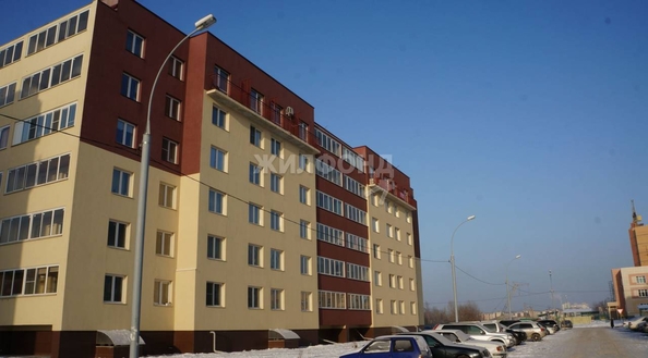 
   Продам 1-комнатную, 43 м², Романтиков ул, 3

. Фото 16.