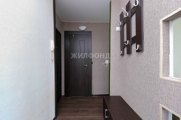 
   Продам 1-комнатную, 20.9 м², Доватора ул, 19/2

. Фото 6.