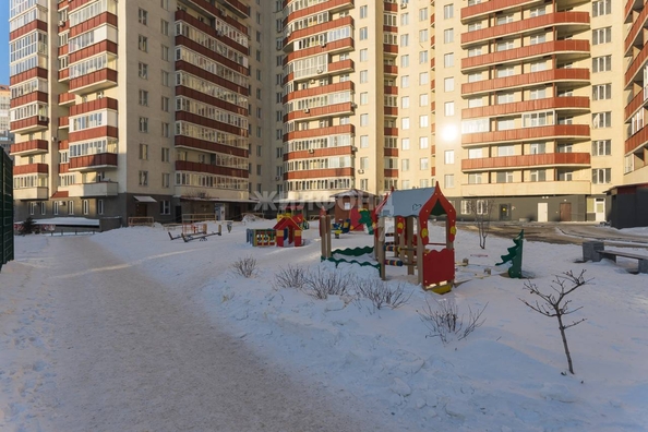 
   Продам 2-комнатную, 62.6 м², Галущака ул, 15

. Фото 22.