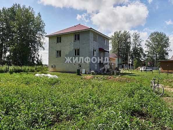 
   Продам дом, 220.5 м², Новокаменка

. Фото 3.