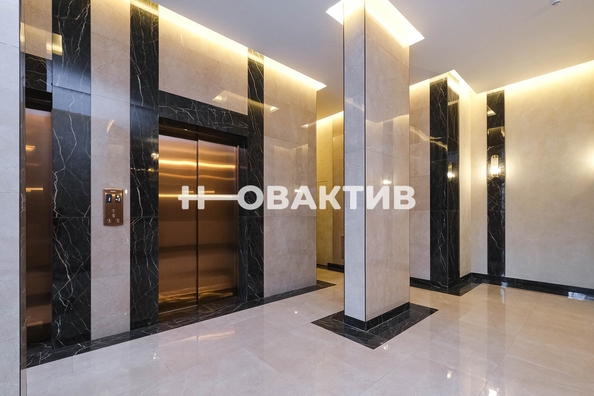 
   Продам 2-комнатную, 60 м², Красный пр-кт, 220

. Фото 22.