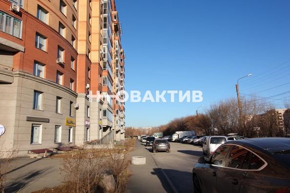 
   Продам 1-комнатную, 36 м², Есенина ул, 67

. Фото 31.