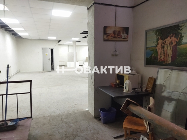 
   Продам помещение свободного назначения, 690 м², Бетонный Переезд ул, 1

. Фото 14.