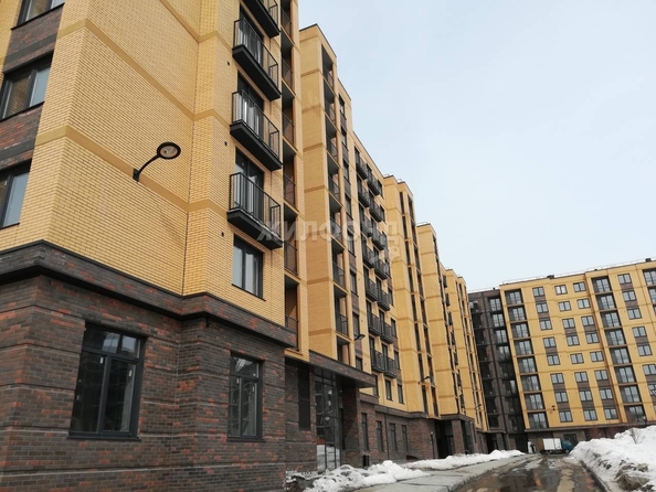 
   Продам 3-комнатную, 64.7 м², Василия Клевцова ул, 1

. Фото 4.