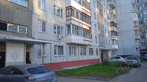 
   Продам 3-комнатную, 59.2 м², Кропоткина ул, 130

. Фото 27.